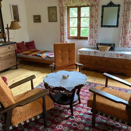 Vakantiehuis Dvur Metlice *