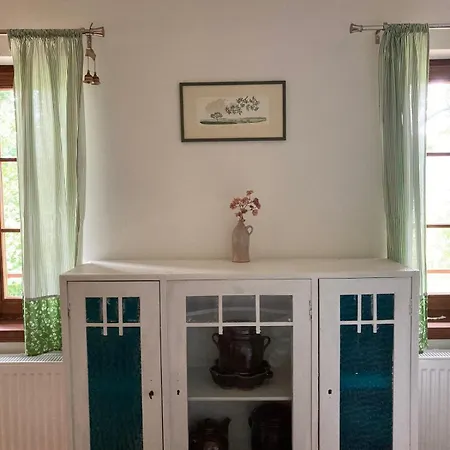 Vakantiehuis Dvur Metlice Rožmberk nad Vltavou