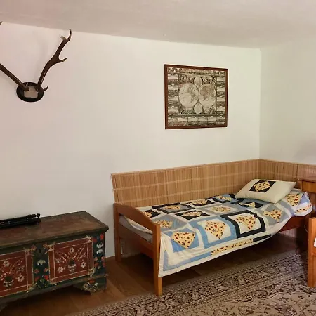 Dvur Metlice * Rožmberk nad Vltavou