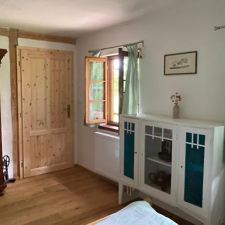 Dvur Metlice Vakantiehuis *