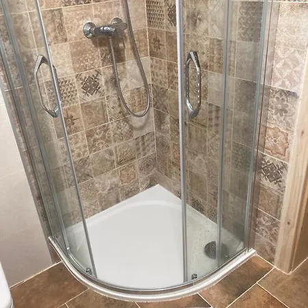 Dvur Metlice * Rožmberk nad Vltavou